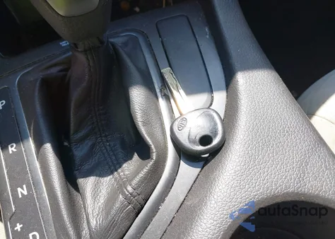 2013 Kia Optima Lx z USA, uszkodzony, nr VIN 5XXGM4A73DG293070